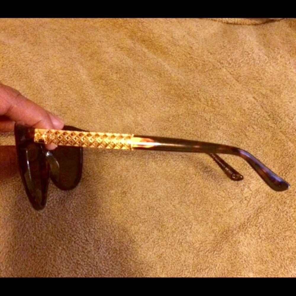 GUCCI Gold Plated CatEye Acetate Frame Sunglasses - Picture 2 of 10